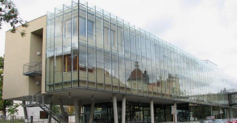 Факультет информационных технологий VUT в бывшем картезианском монастыре