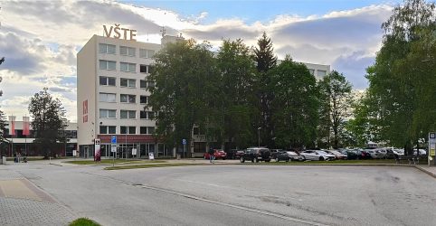 Главное здание VŠTE