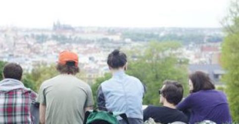 Студенты в парке