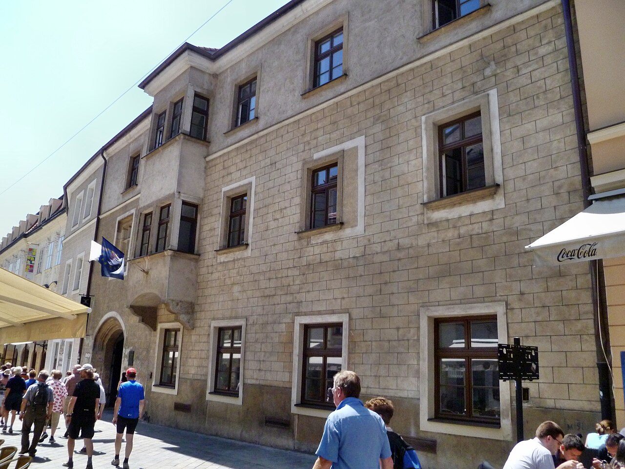 Здание Истрополитаны на улице Вентурска — ректорат VŠMU