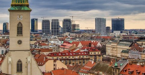 bratislava-g6bcaf4449_1920